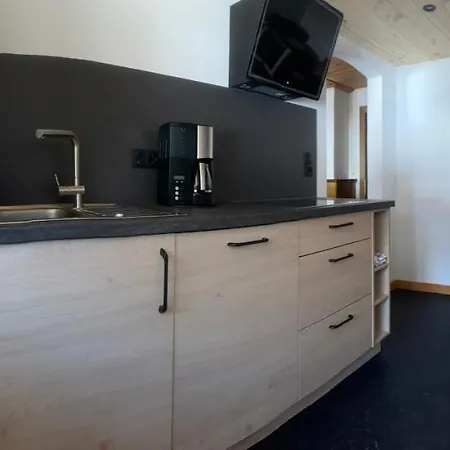 Apartment Haus Schnoller *