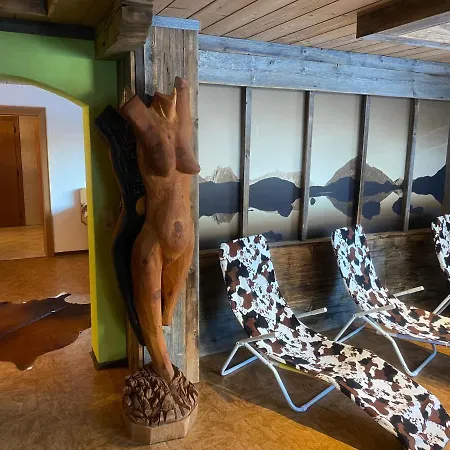 Haus Schnoller * Bach (Tyrol)
