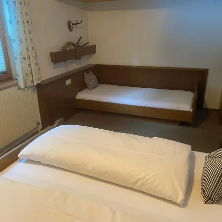 Haus Schnoeller * باخ